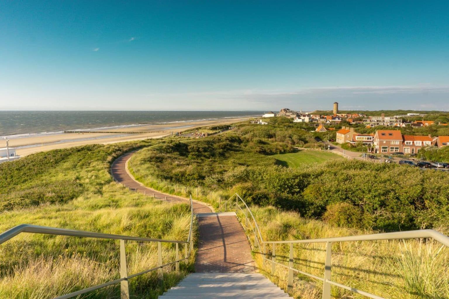 'Relax Lodge Sea' - Wellness Lodge In Zeeland - Private Sauna - Airco - Garden - Outdoor Swimming Pool - Free Wifi, Towels & Bed Linen Heinkenszand Eksteriør billede