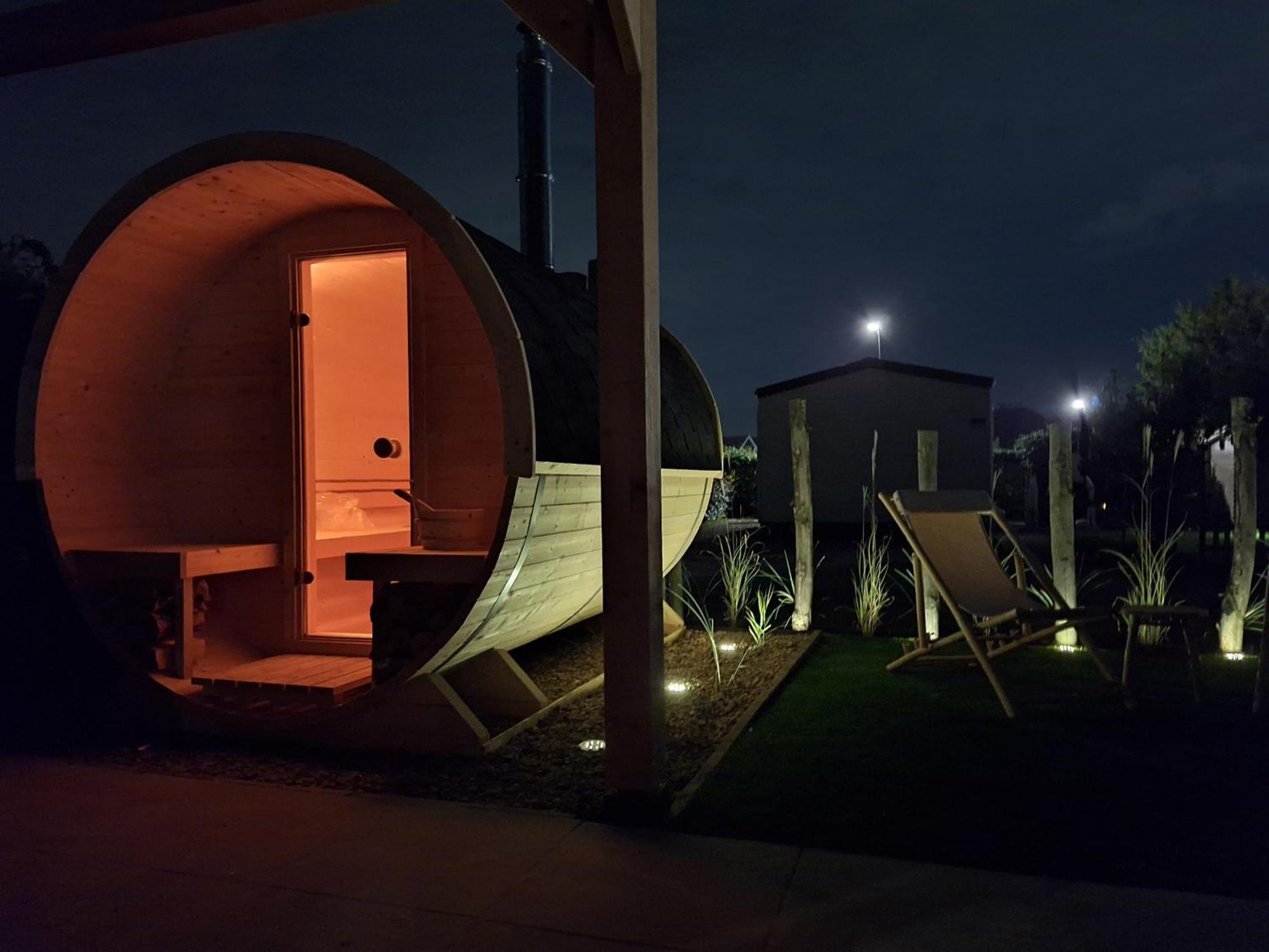 'Relax Lodge Sea' - Wellness Lodge In Zeeland - Private Sauna - Airco - Garden - Outdoor Swimming Pool - Free Wifi, Towels & Bed Linen Heinkenszand Eksteriør billede